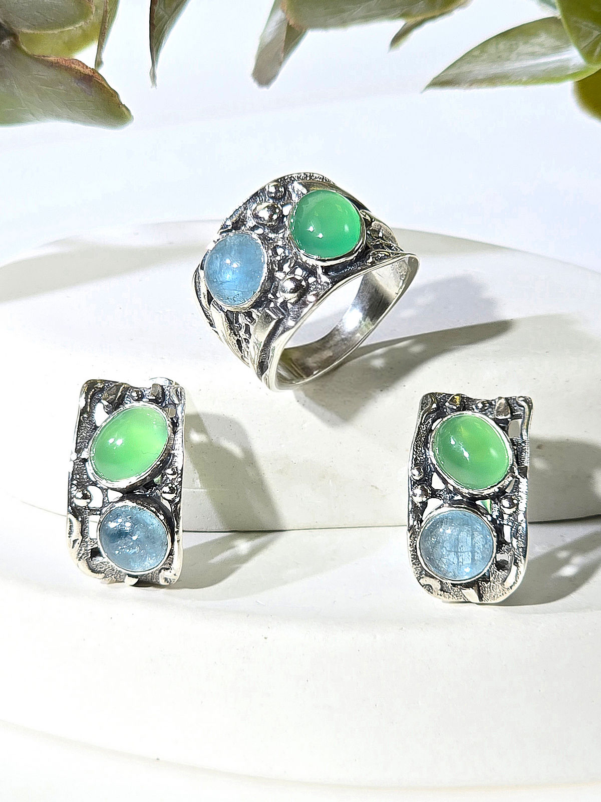Серебряное кольцо